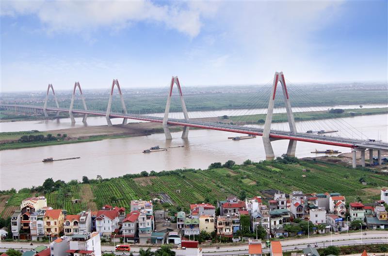 Nhat Tan Bridge